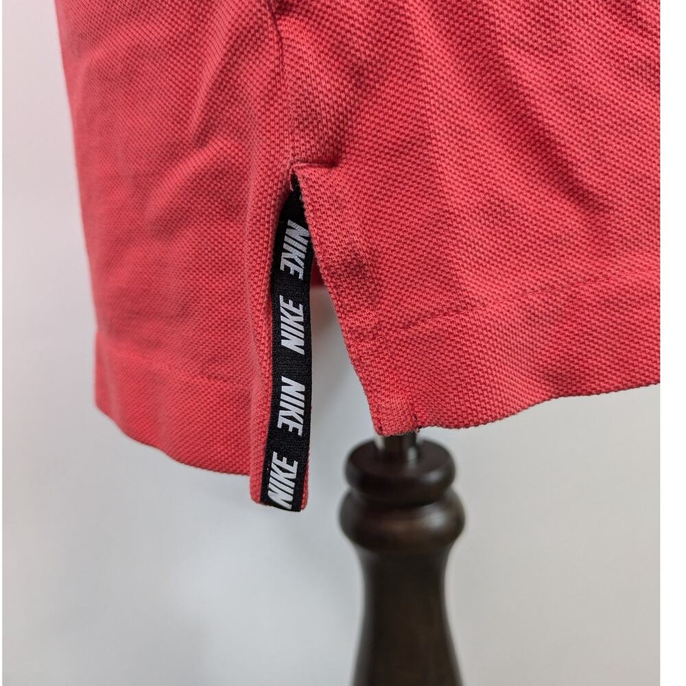 Nike Mens Medium Polo 100% Cotton Coral Logo Casual Black Golf Sports 2 Button - Picture 7 of 10